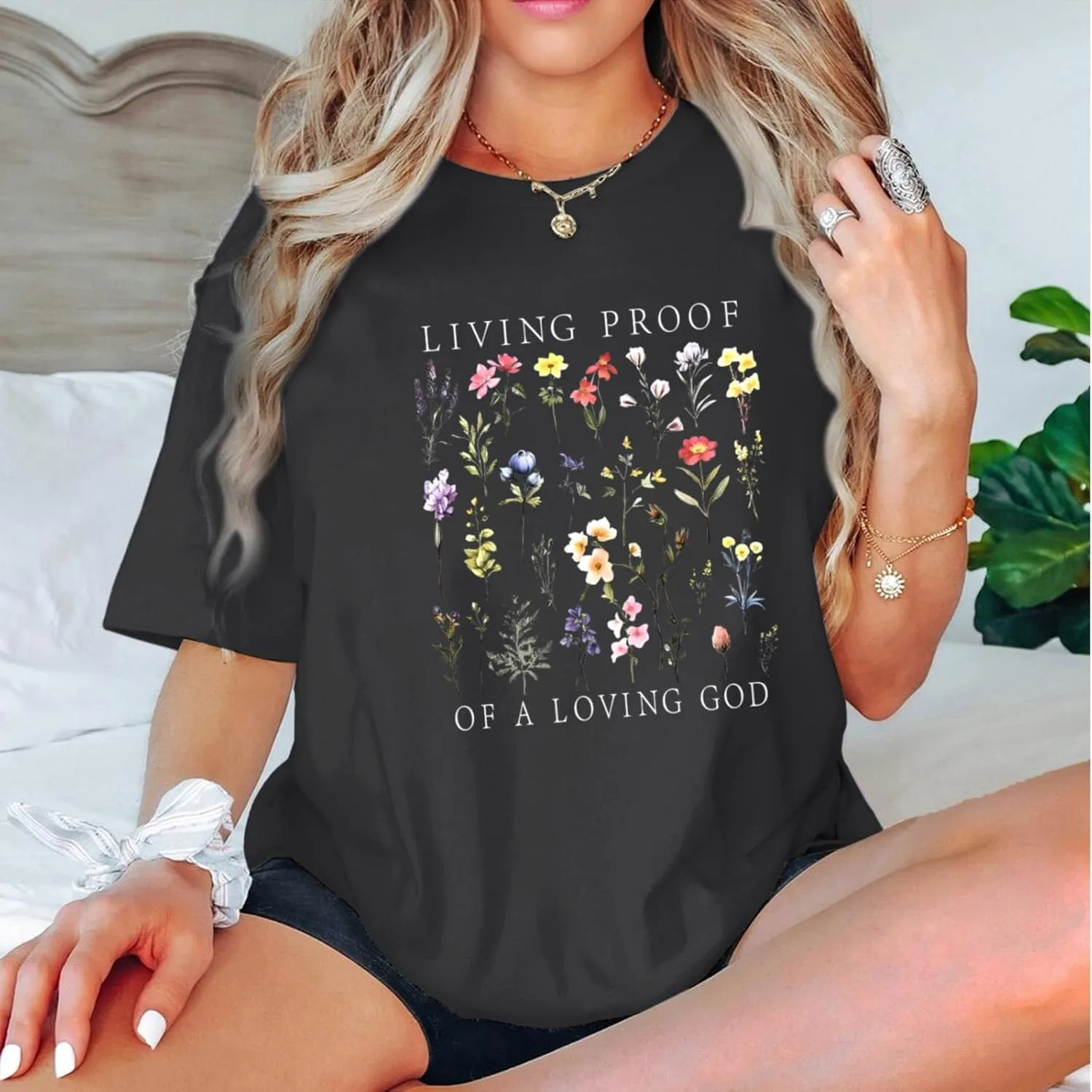 Christian Shirts for Women Boho Floral Graphic Tees God Bible Verse Religious Faith Tshirt Wildflower Inspiration Top