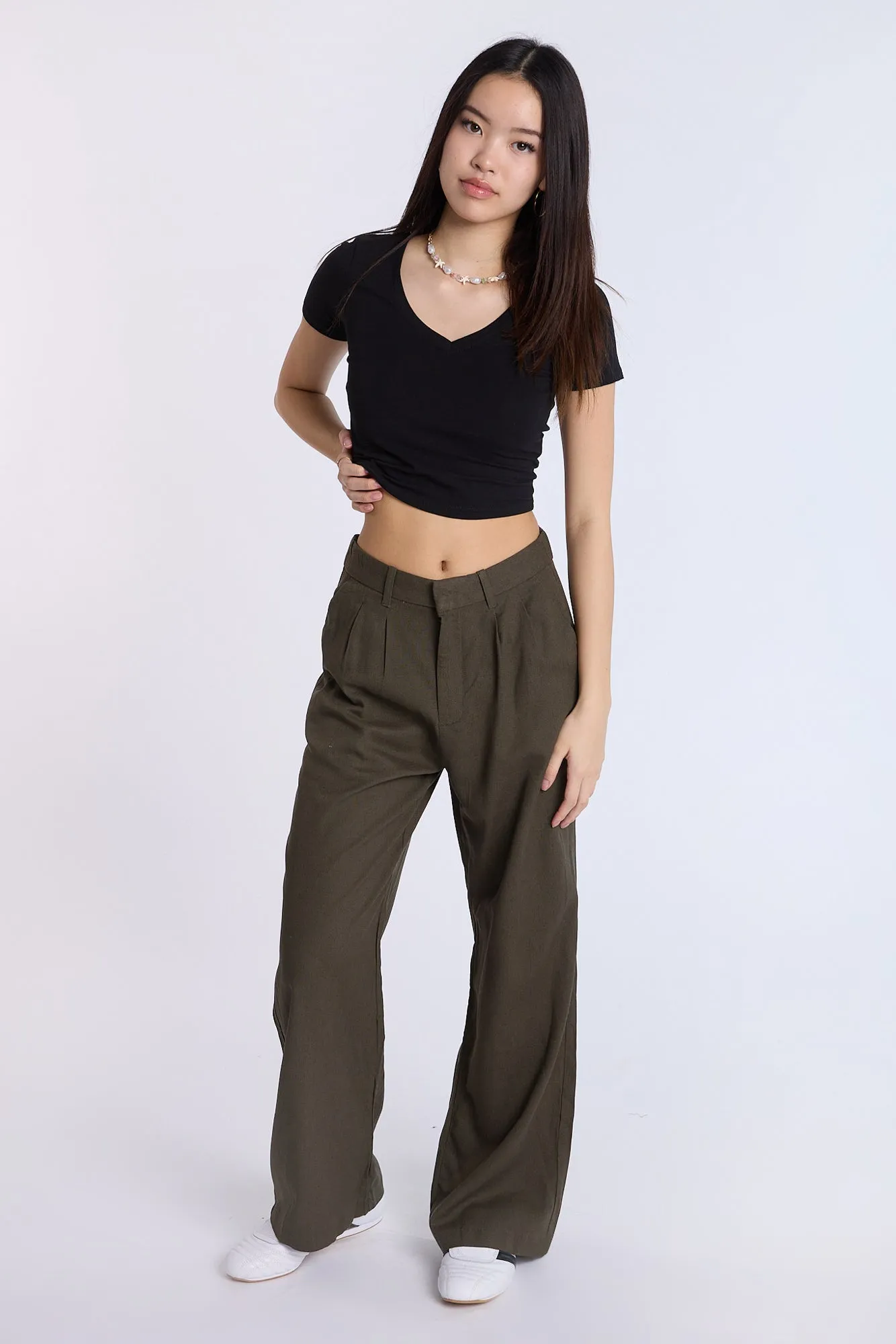 Cotton Short Sleeve V-Neck Cropped Tee