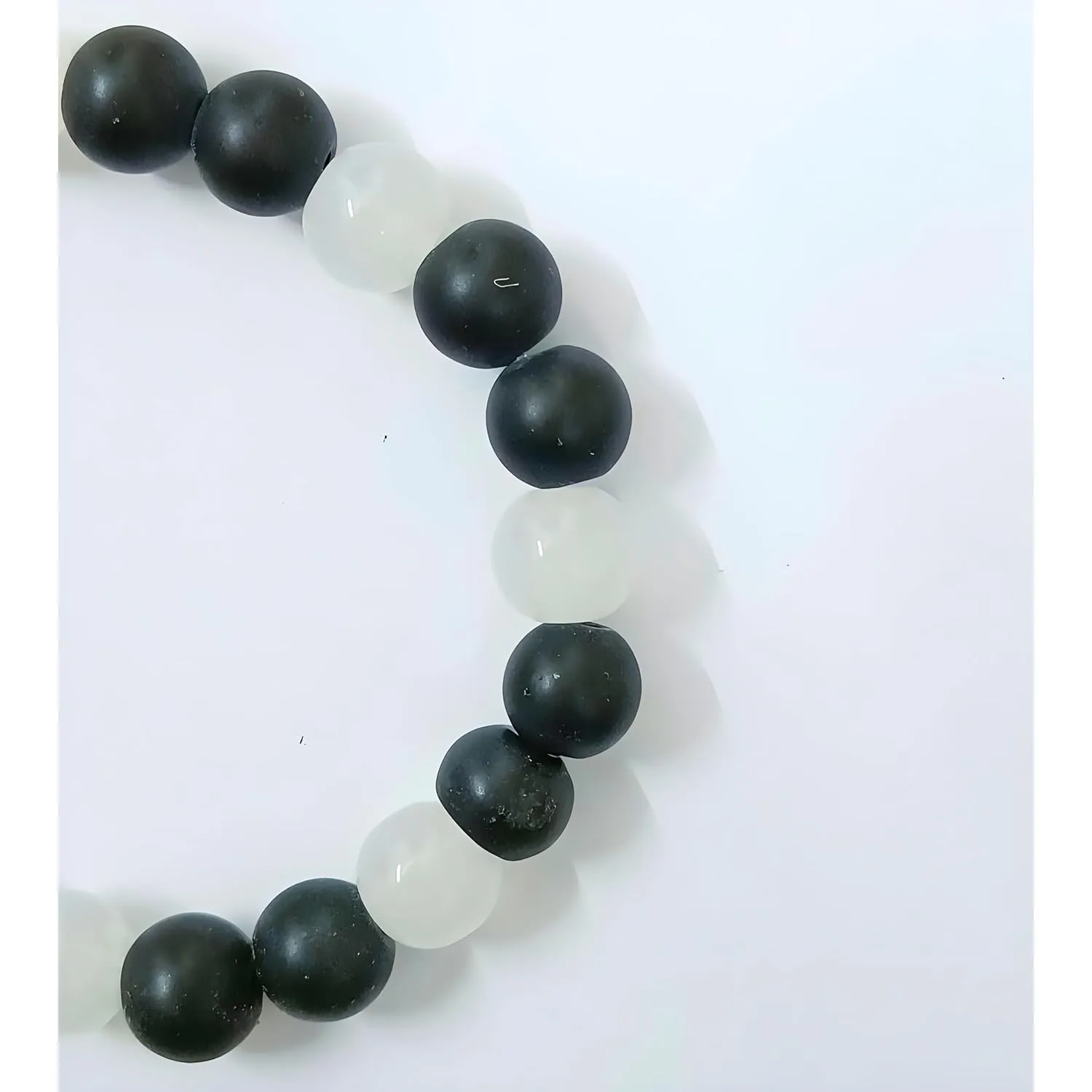 Crystal Beaded Stretch Bracelet Handmade Glass Bracelet for Women Men Colorful Crystal Beads Bracelet Elastic Round Bead Bracelets Jewelry Rhinestone Beads (White And Black Bead)