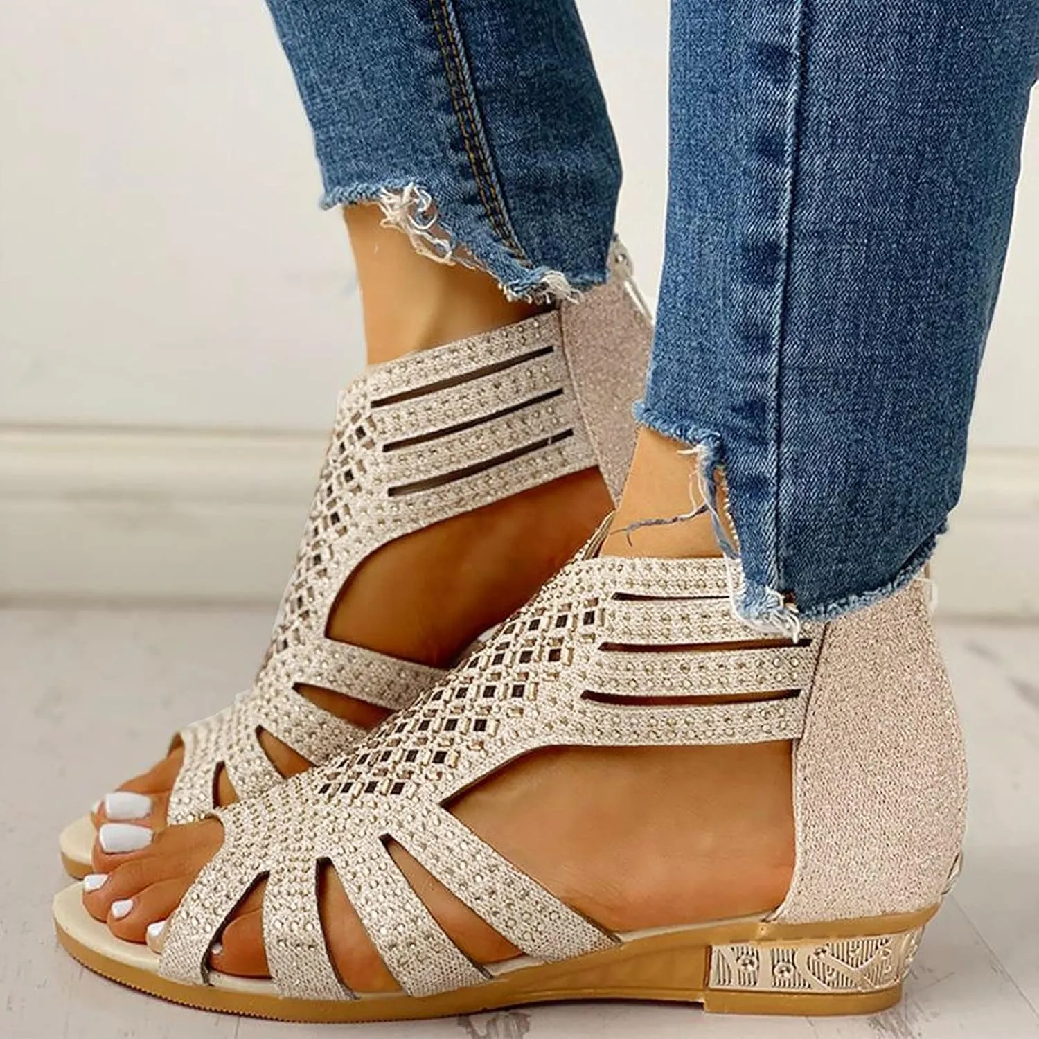Eduavar Sandals for Women Casual Summer, Wedge Sandals for Women Fashion Rhinestone Open Toe Low Wedge Sandals Zip Up Shoes