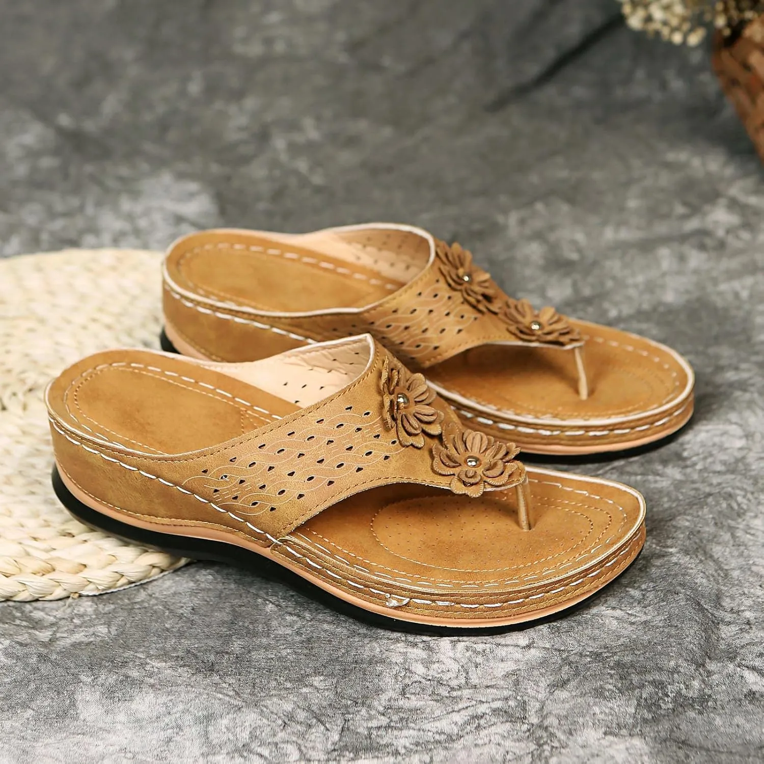Eduavar Sandals for Women Dressy, Orthopedic Sandals for Women Walking Slippers Anti-Slip Sandal Slip On Flip Flops