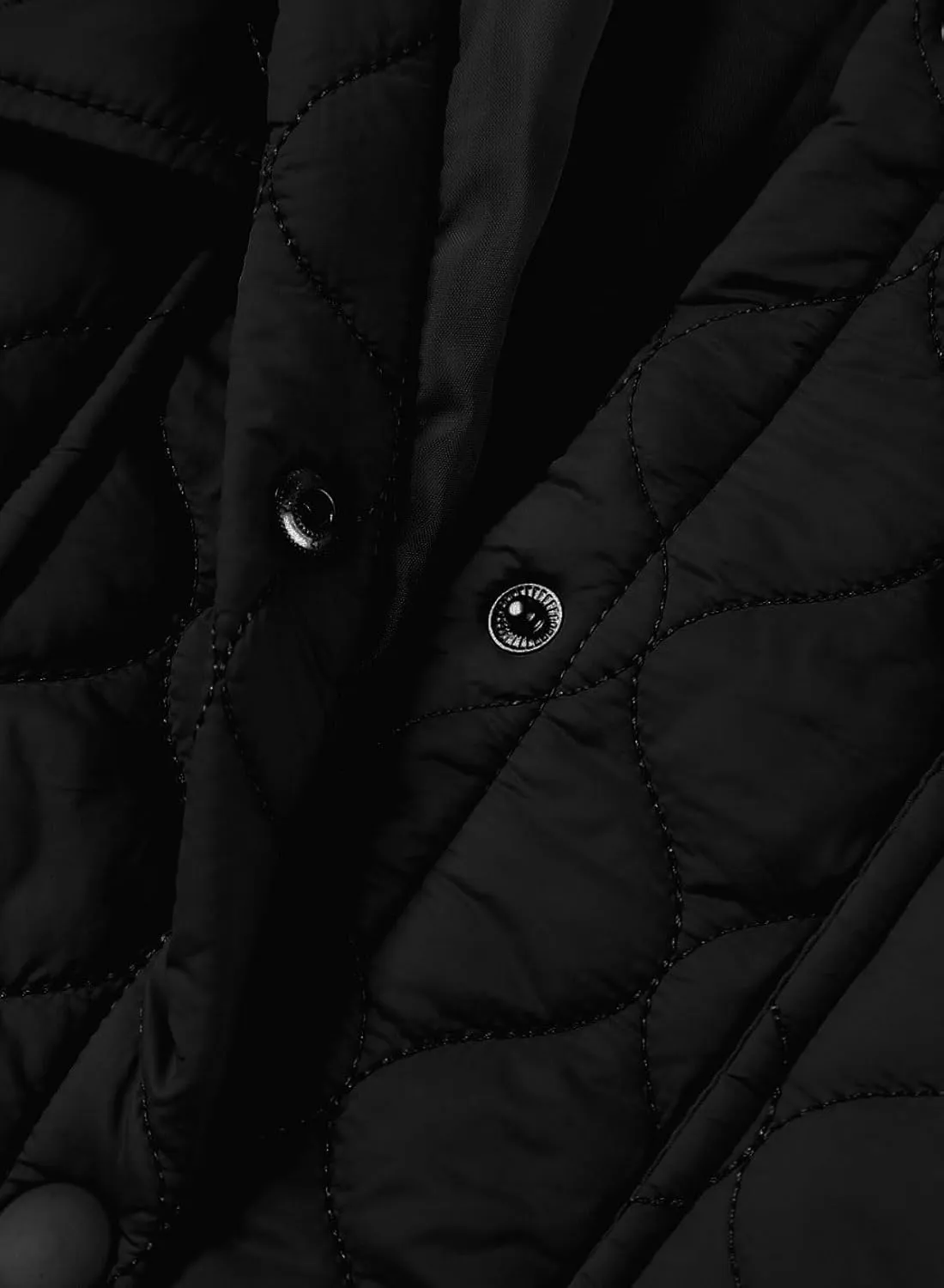 EVALESS Quilted Jackets for Women Lightweight Long Sleeve Button Down Puffer Jacket Warm Winter Coat Outerwear with Pockets