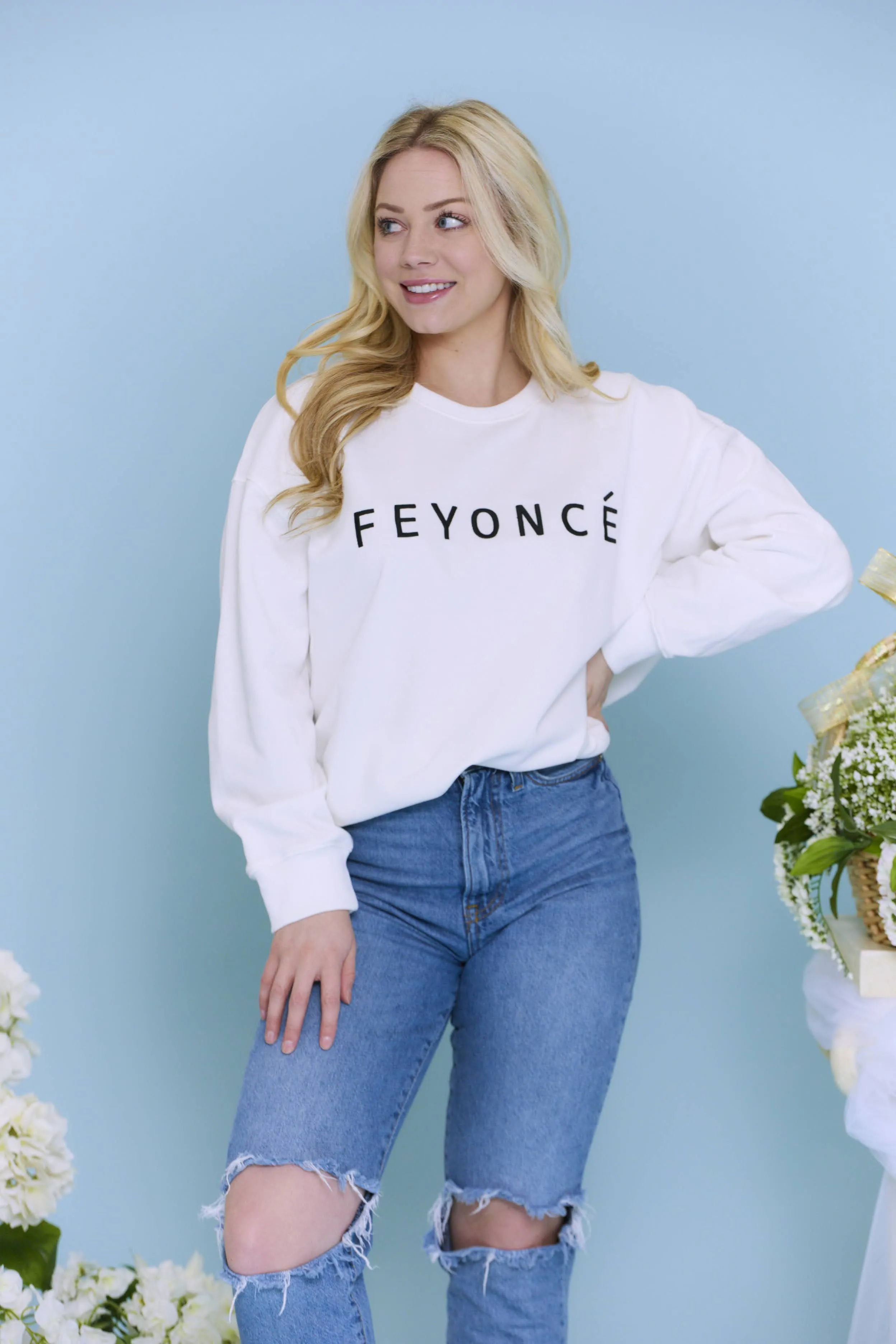 Feyoncé Embroidered Crewneck Sweatshirt | White