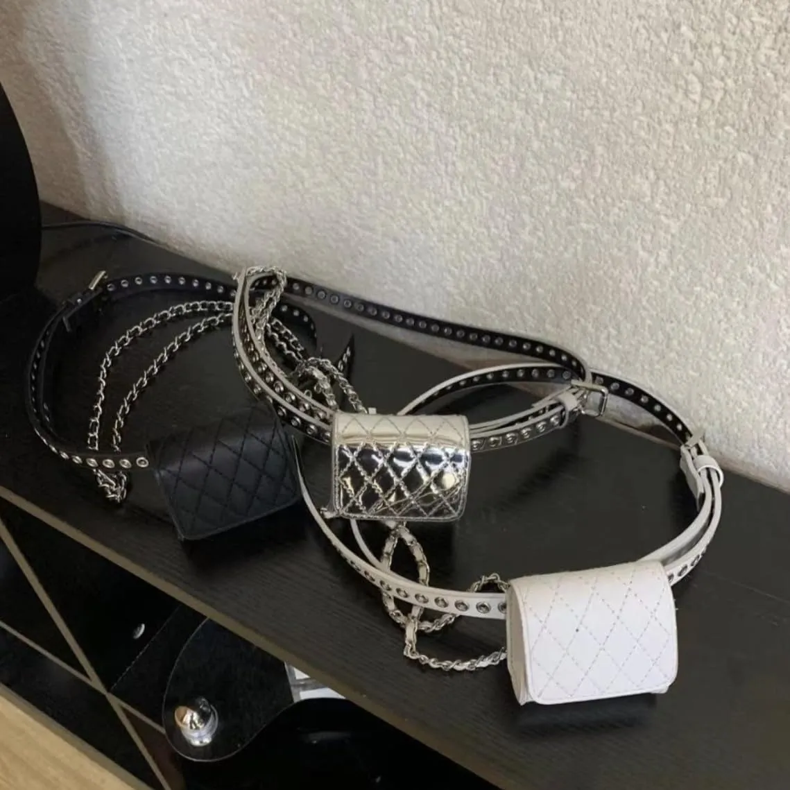 Leather Waist Bag Trendy Mini Belt Bag for Women Y2k Accessories Waist Chain Belt Purse (White)