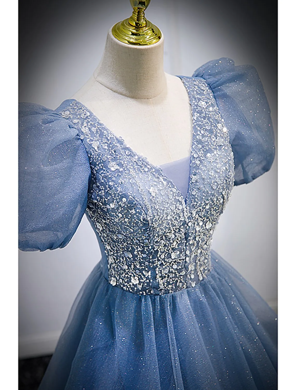 Luolandi A-Line Prom Dresses Puffy Dress Wedding Guest Quinceanera Floor Length Short Sleeve V Neck Tulle