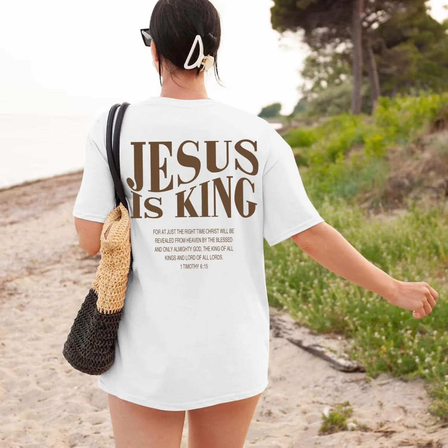 Oversized Tshirts for Women Christian Jesus is King Shirt Faith Religious Sayings Tees Loose Casual Bible Verse Tops