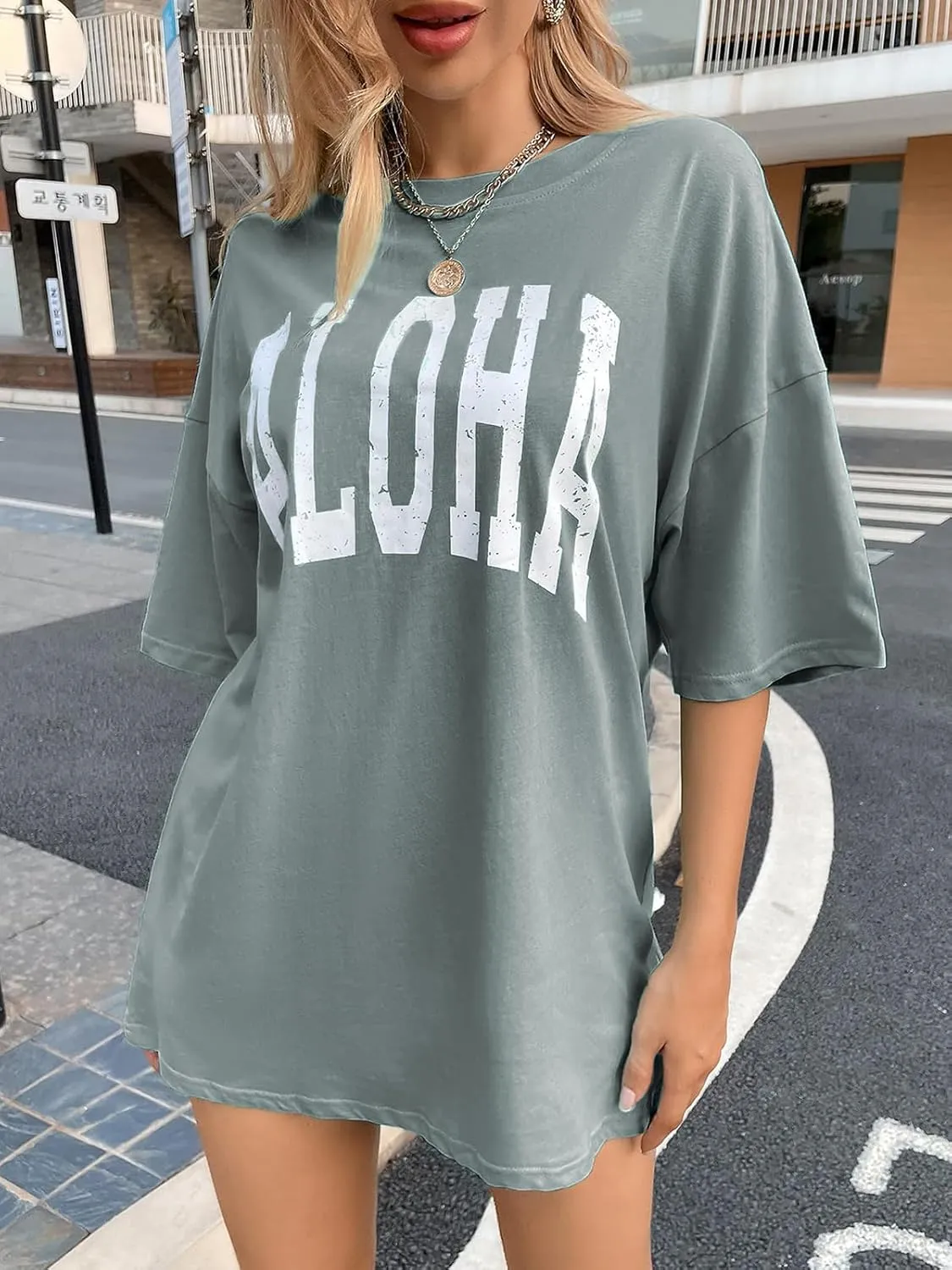 Remidoo Women's Casual Short Sleeve Graphic Oversized T Shirt Loose Letter Print Tee Top Blouse