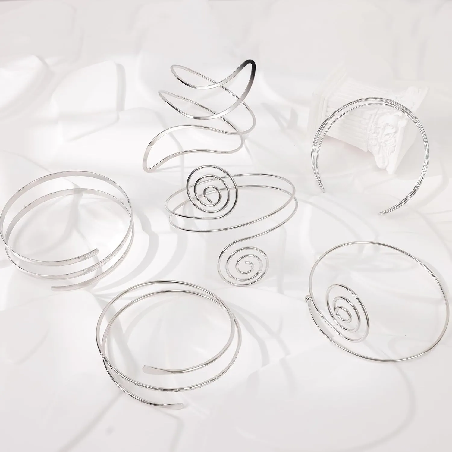 REVOLIA 6Pcs Gold Arm Cuff Open Upper Arm Band Cuff Bangle for Women Adjustable Arm Cuff Bracelet Minimalist Coil Leaf Armband Set