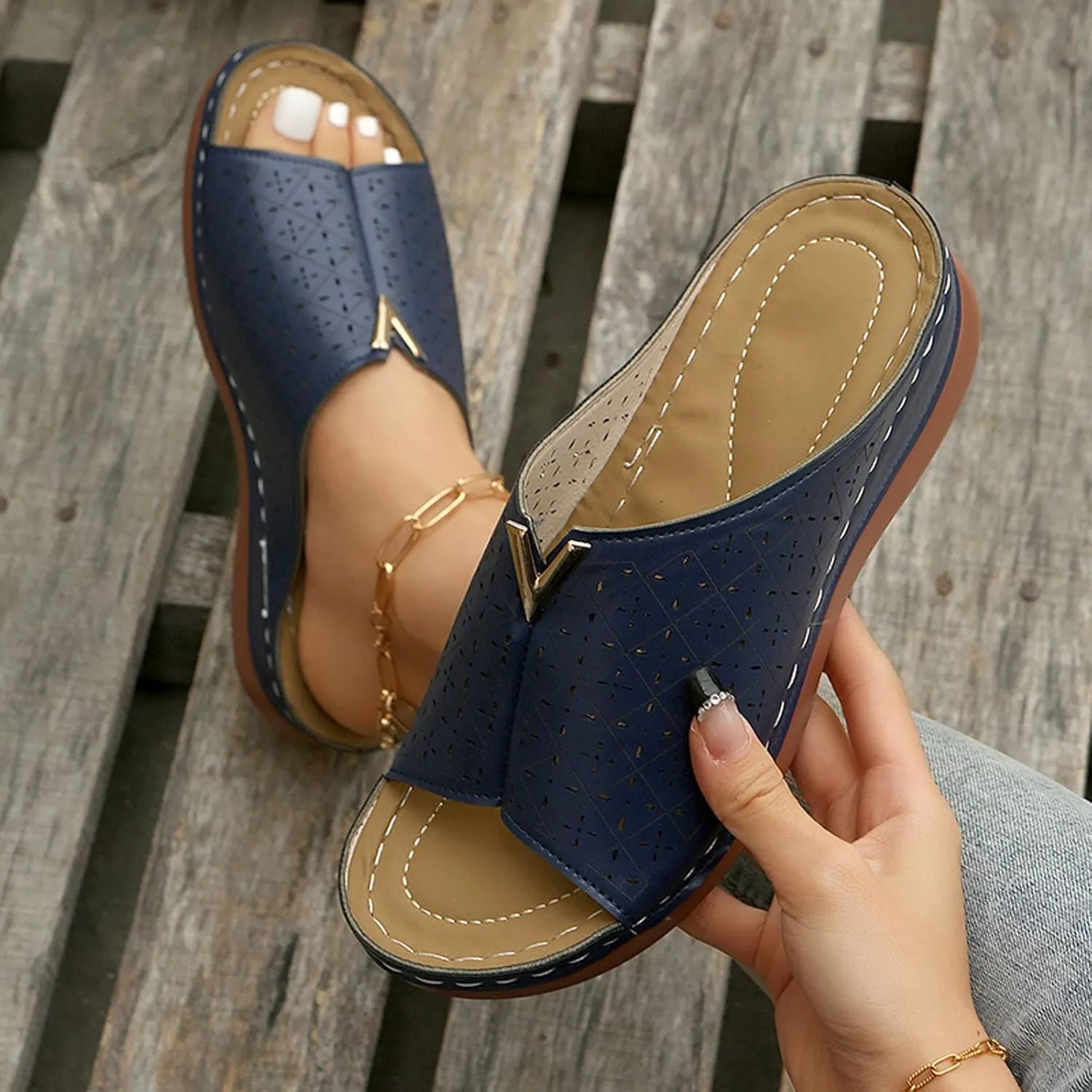 Wedge Sandals for Women White Mules Slip on Sandals Arch Support Slippers Comfortable Walking Summer Shoes2