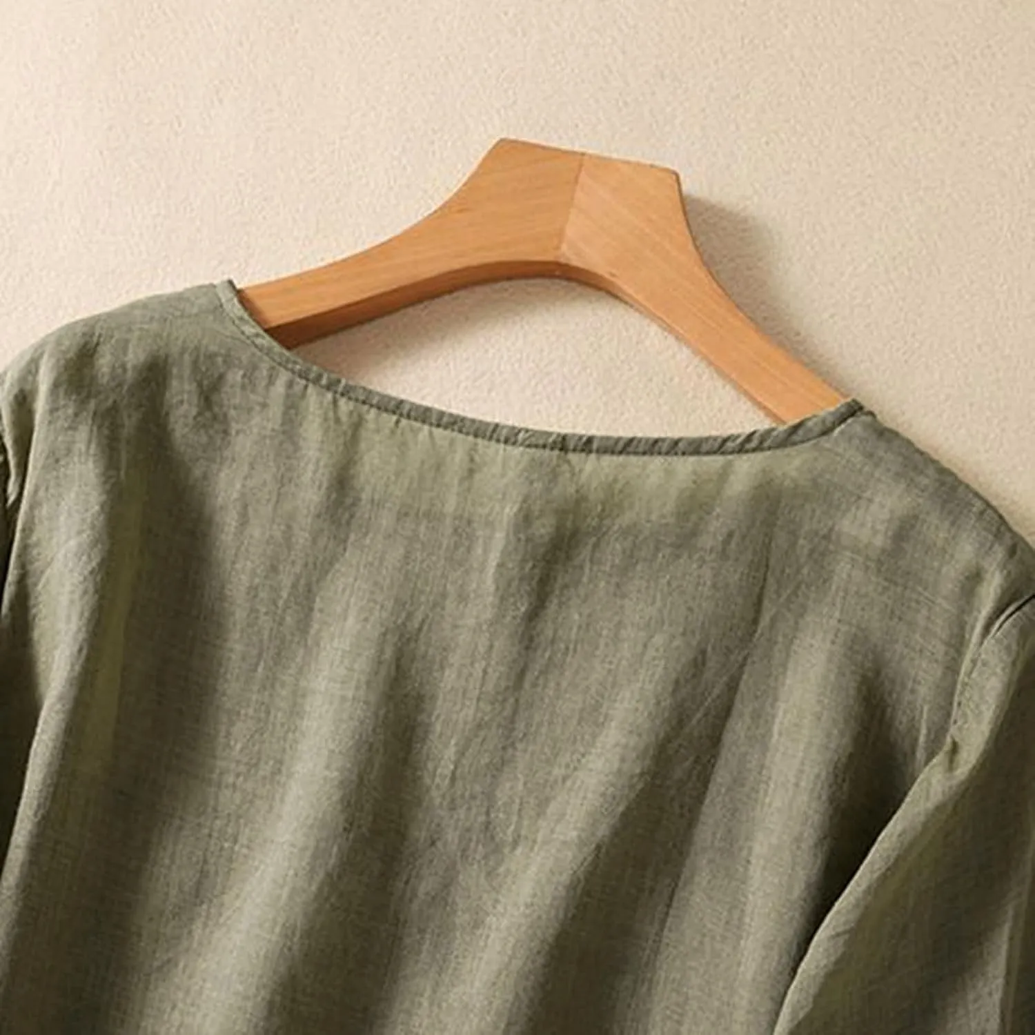 Womens Cotton Linen Shirts Summer Loose Crew Neck Casual Boho Long Sleeve Tee Top Vintage Bohemian Embroidered Blouse