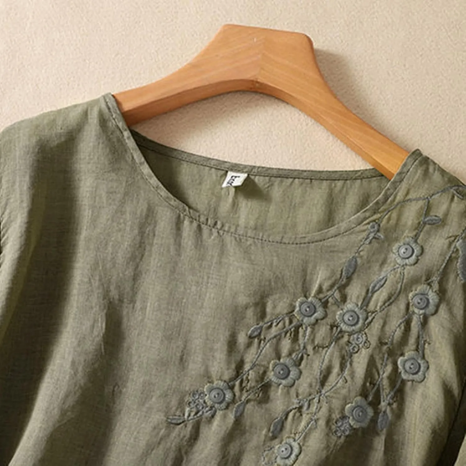 Womens Cotton Linen Shirts Summer Loose Crew Neck Casual Boho Long Sleeve Tee Top Vintage Bohemian Embroidered Blouse