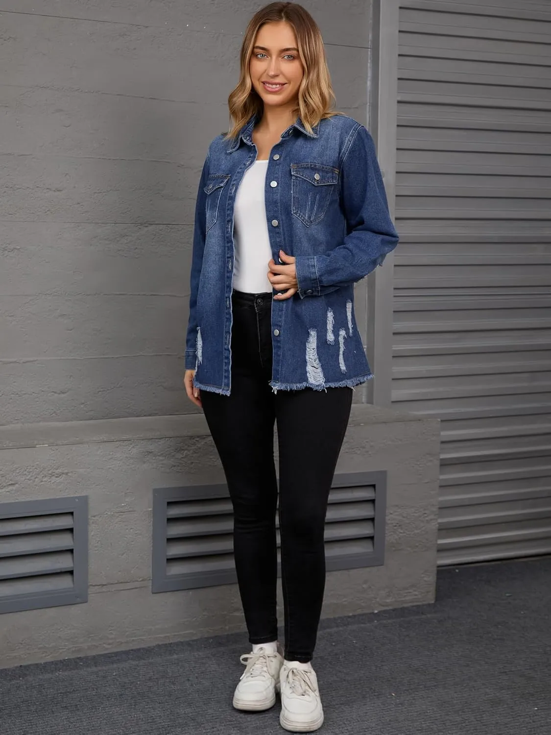 Women's Denim Jacket Frayed Hem Long Sleeve Cowgirl Outfits Lightweight Ripped Distressed Jean Jackets