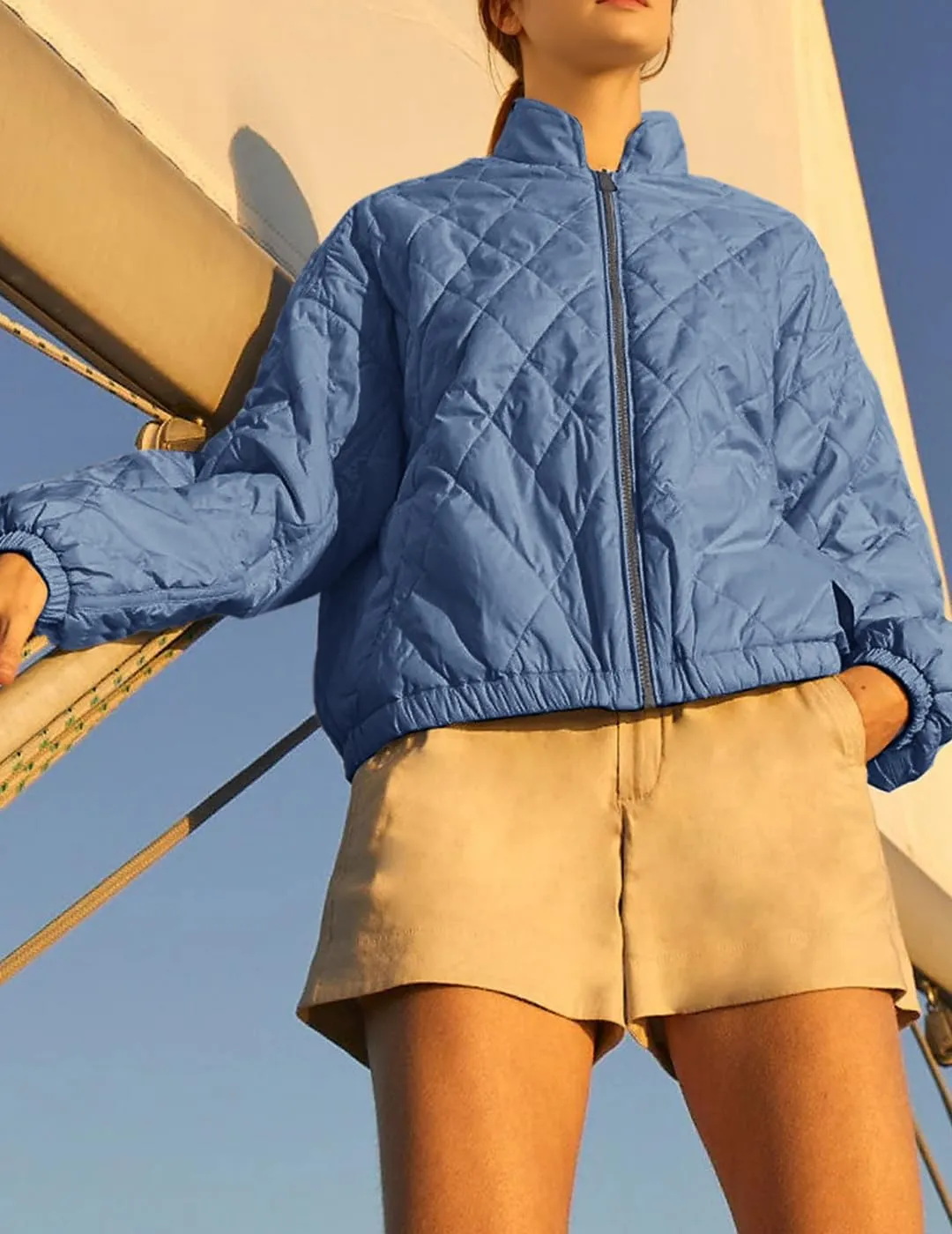 Women's Light Weight Short Down Jacket Long Sleeve Cropped Coat Water-Resistant Puffer Jacket Outwear