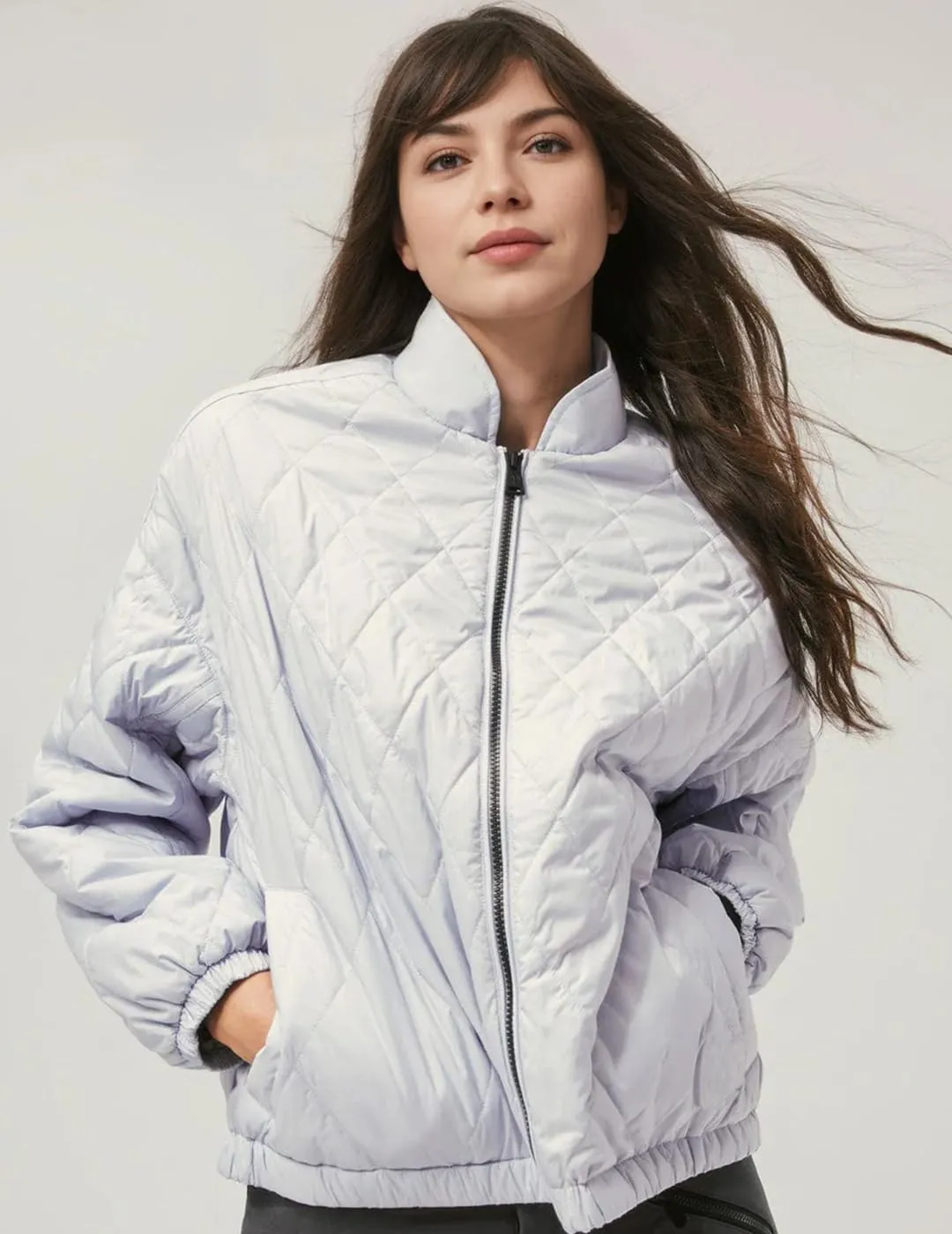 Women's Light Weight Short Down Jacket Long Sleeve Cropped Coat Water-Resistant Puffer Jacket Outwear